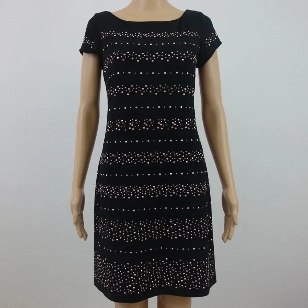 WHITE HOUSE BLACK MARKET dress